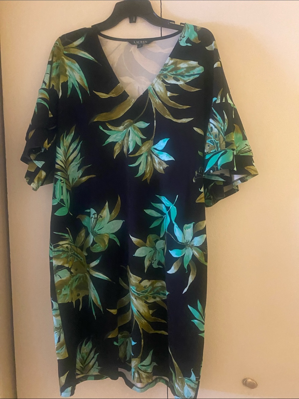 Lauren Ralph Lauren Black Tropical Leaf V-Neck Dress